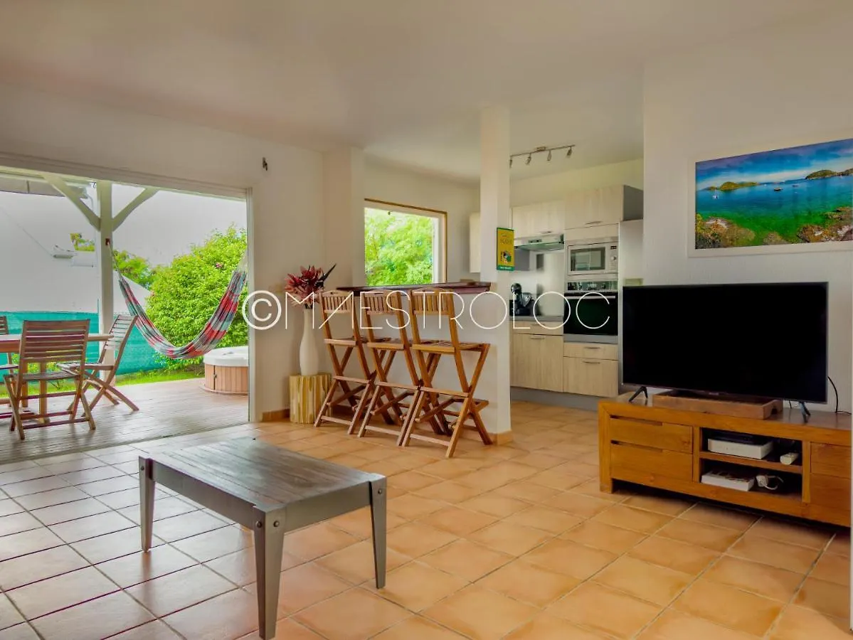 Promo ! La Villa Caraibes Avec Jacuzzi Et Proche De La Plage Du Bourg ! Sainte-Anne  Sainte-Anne (Grande-Terre)