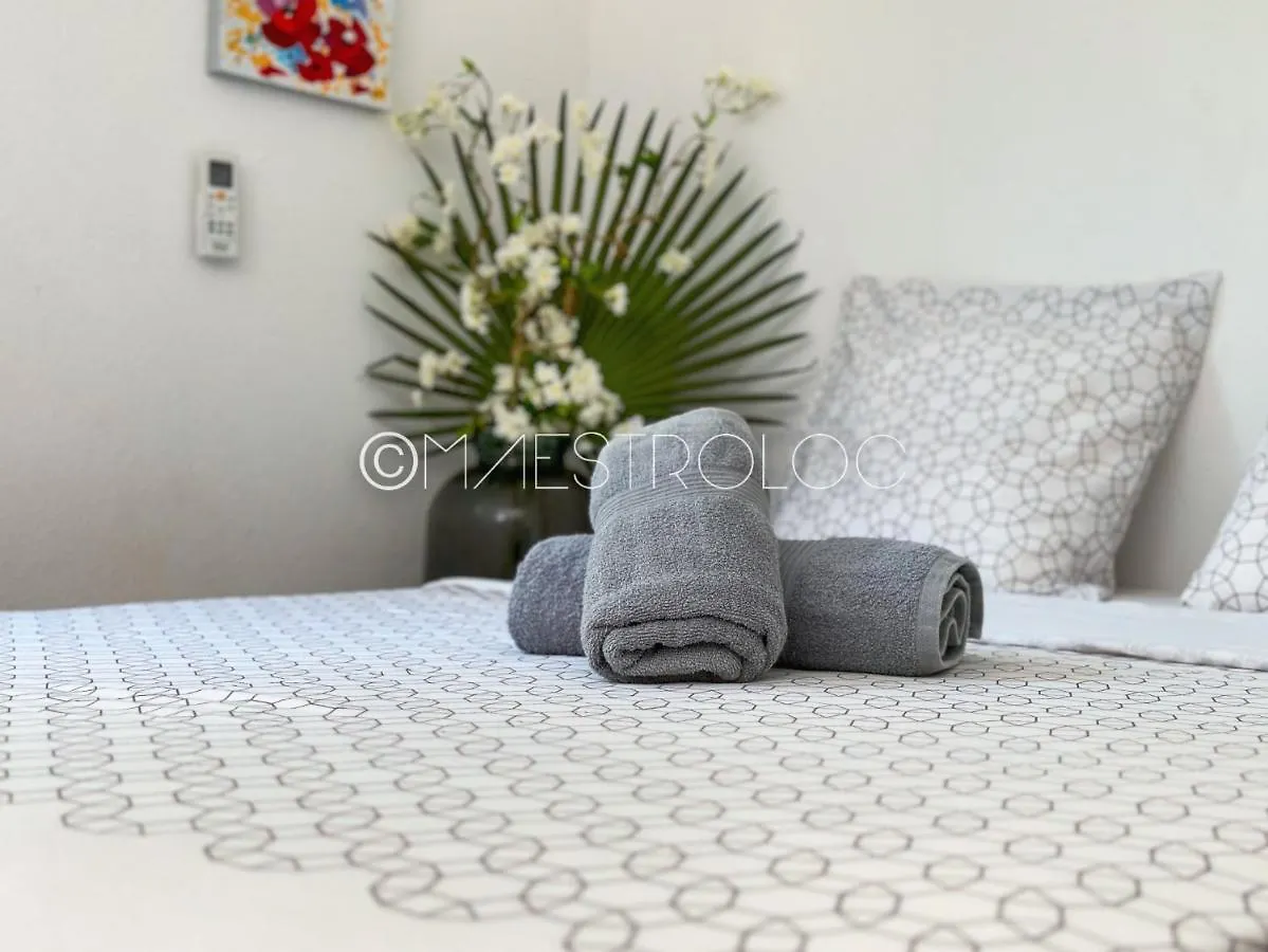 Promo ! La Villa Caraibes Avec Jacuzzi Et Proche De La Plage Du Bourg ! Sainte-Anne  Guadeloupe