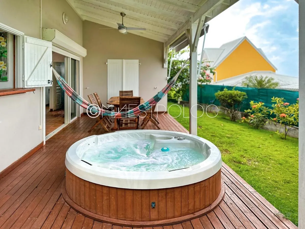 Promo ! La Villa Caraibes Avec Jacuzzi Et Proche De La Plage Du Bourg ! Sainte-Anne   Sainte-Anne (Grande-Terre)