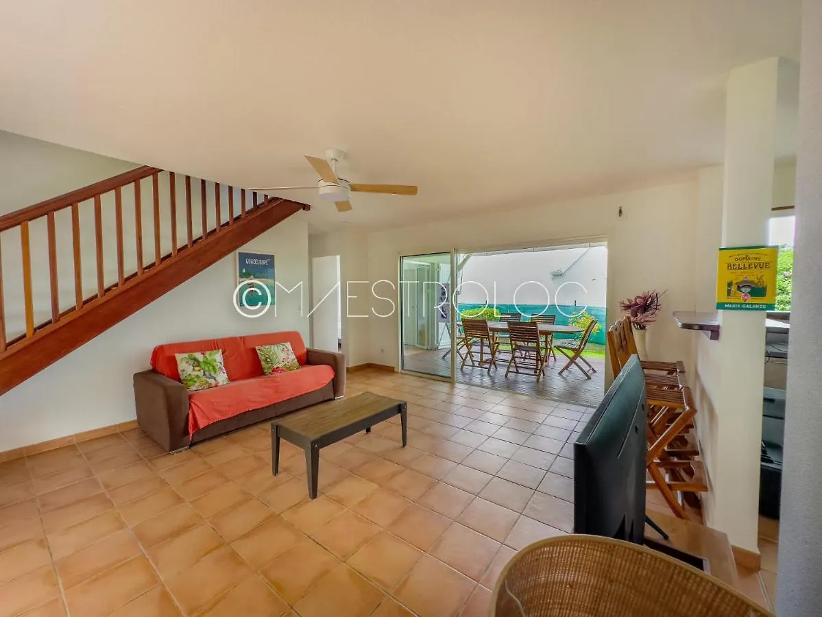 Promo ! La Villa Caraibes Avec Jacuzzi Et Proche De La Plage Du Bourg ! Sainte-Anne